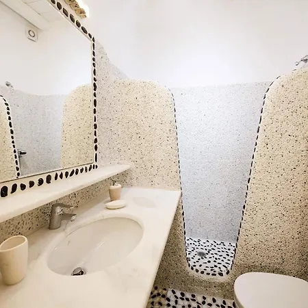 Marvi House * 오르노스