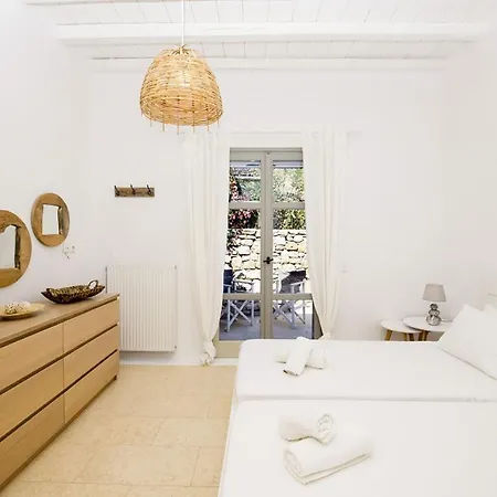 Semesterbostad Marvi House *